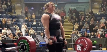 lucy-underdown-sets-kratos-bar-deadlift-world-record-of-305-kilograms-(672.4-pounds)