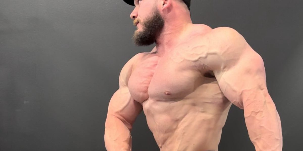 hunter-labrada-looks-shredded-before-taking-on-2023-texas-pro-and-2023-tampa-pro