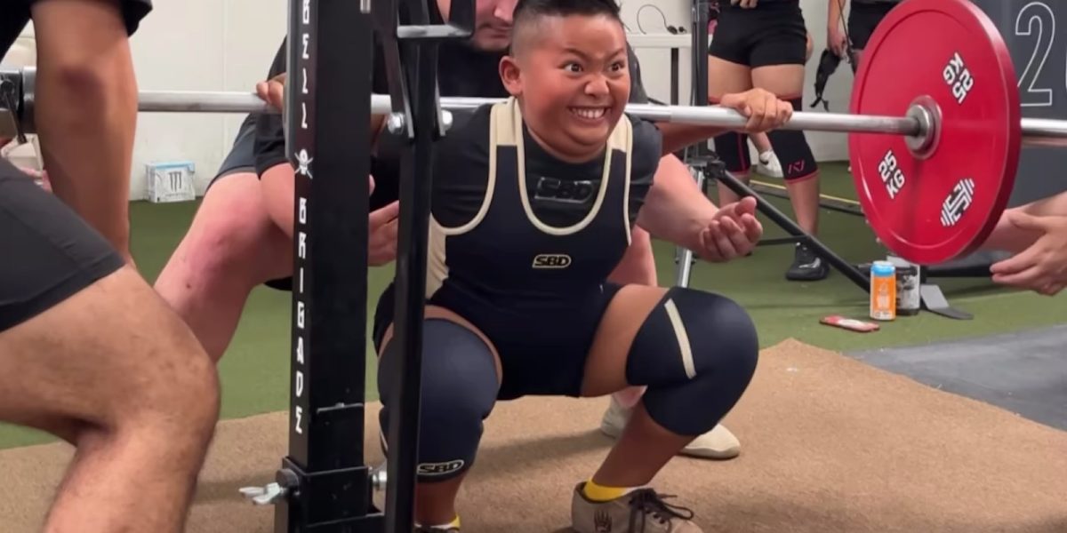 11-year-old-jordan-mica-(56kg)-scores-4-new-competition-prs-including-80-kilogram-(176.3-pound)-squat