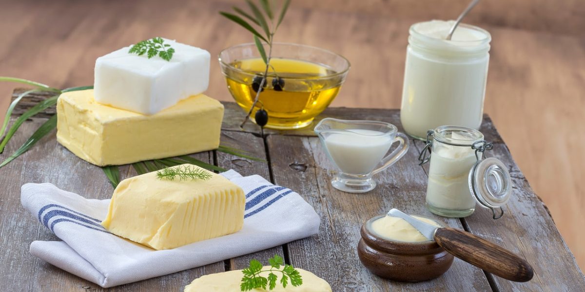 understanding-the-difference-between-fats-and-oils