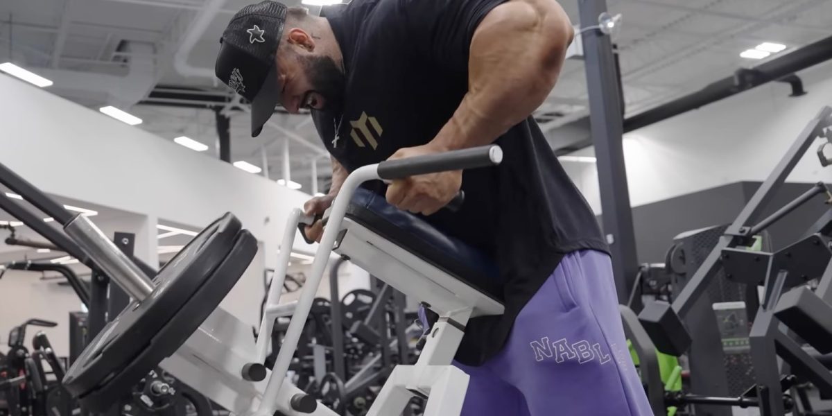 regan-grimes-kicks-off-2023-mr.-olympia-prep-with grueling-back-and-biceps-workout