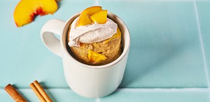 peaches-and-cream-mug-cake