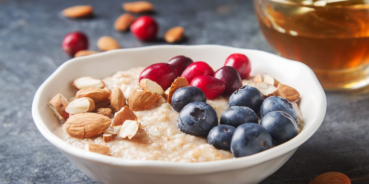 oats-and-oatmeal-health-benefits:-exploring-the-nutritional-powerhouse