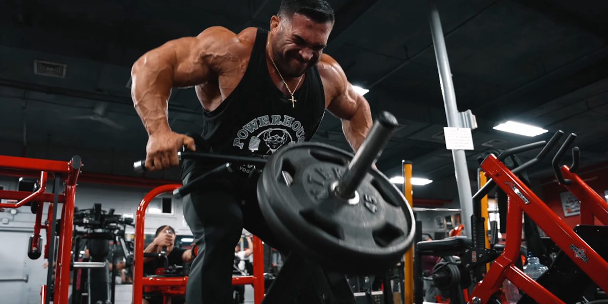 new-mr.-olympia-derek-lunsford-trains-back-at-legendary-bev-francis-powerhouse-gym